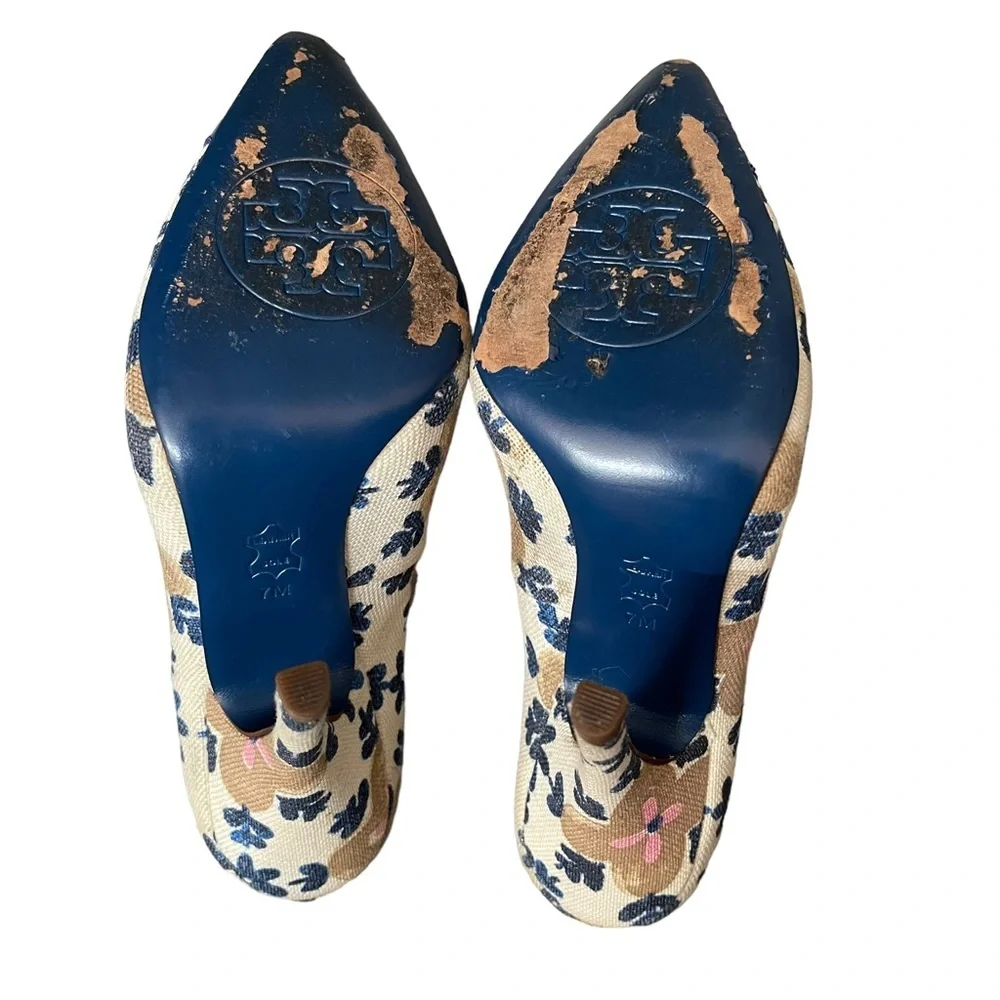 Tory Burch Navy‎ and Cream Pumps size 7M